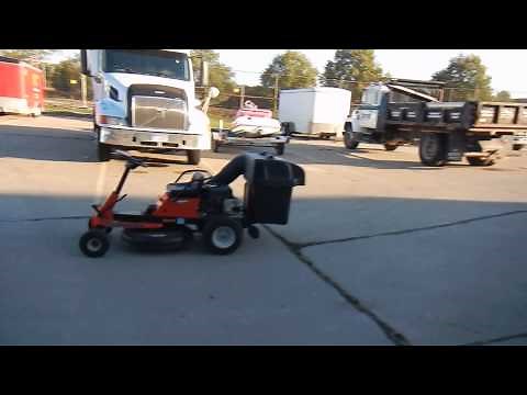 2006 Ariens Model # 1028, Riding Lawn Mower