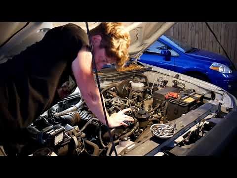 2.7L Toyota Valve Cover Gasket Replacement Time Lapse