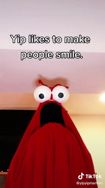 Yip: Bringing Positivity and Happiness | Muppet Cosplay Fun