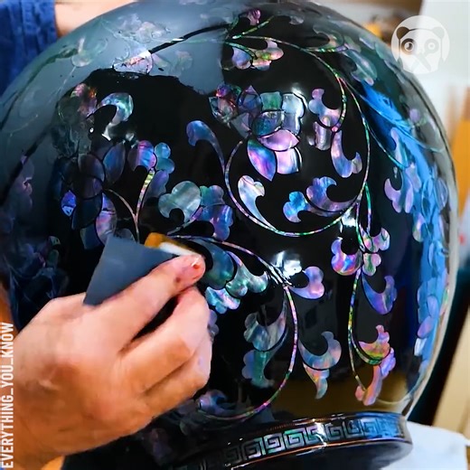 Turning discarded sea shells into a work of art Partner: Everything you know | Bored Panda Art