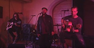 Video: GEOFF TATE Performs QUEENSRŸCHE Classics With Local Musicians At 'Resurrection' Release Party