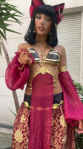 Bastet Cosplay: Transforming Into the Egyptian Goddess