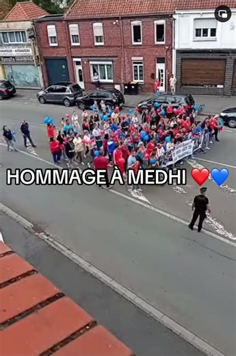 Marche blanche en hommage à Medhi Bassit