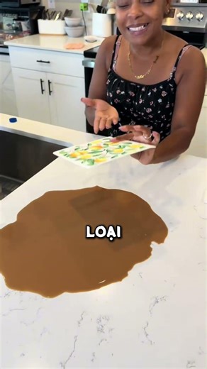 Cách lau sạch cà phê trên