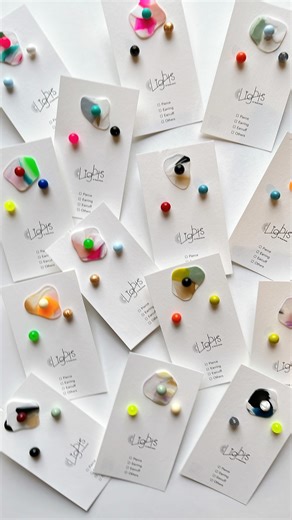 Lights/ accessory on Instagram: ". nano Lights史上最も小さいデザイン 大きかったり長かったり、いろいろ作ってきましたが 最近は小さいものの気分 ただの●だけも考えたけど、やっぱりお得感が薄くて笑 着せ替えできるようにしました （ピアスだけのデザインです） あるとき、ないとき、セカンドホールにつけたいとき、 色々と楽しんでもらえると思います 10/10から始まるルクアイーレ1FのPOPUPからご覧いただけます 10/10-10/16 LUCUA1100 1F @chi_bee.official @nikori2014 @boncla.made @__harch__ @lights.by.yk"