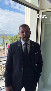 663K views · 4.7K reactions | Gilles Pozzo entame sa 33eme année en tant que concierge à l’hôtel Martinez de Cannes. Entre réservations de restaurant, de bateau ou même d’avion jusqu’à l’installation d’une pelouse sur un balcon pour le chien d’un de ses clients, son quotidien est toujours mouvementé pendant le Festival de Cannes. Il raconte. #Cannes2025 | Brut | Facebook