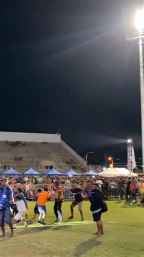290K views · 9.5K reactions | Throwback. Trio Papua band from West Papua. Song: Wandari from Ramula Bitz Sung during Solomon Islands _Fiji West Papua Day at Sir Hubert Murray Stadium as part of the celebrations leading up to PNG 50th Anniversary Celebrations. Solomon Islands - | City Sivarai | Facebook