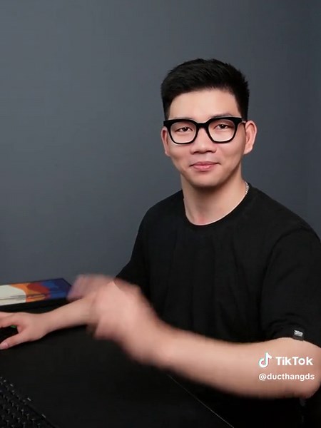 Create Dynamic Text Effects in Adobe Illustrator