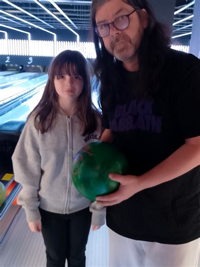 Mastering Bowling Techniques for a Perfect Strike