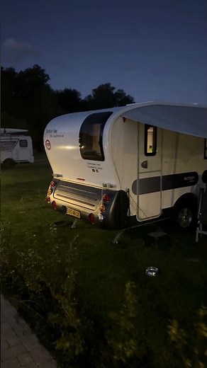 Aften stemning på campingplads 🏕️ ✨#campingliv #adriaaction #shortsvideo