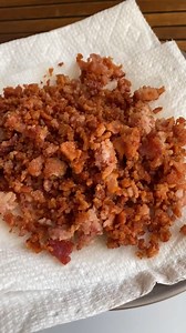 24K views · 232 reactions | The fastest way to chop bacon to make bacon bits at home. #bacon #baconbits #kitchenhack #cookinghacks #lifehacks #foodprocessor | Chica and Jo | Facebook