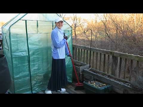 Cleaning Up the Garden & Getting Ready for Spring!