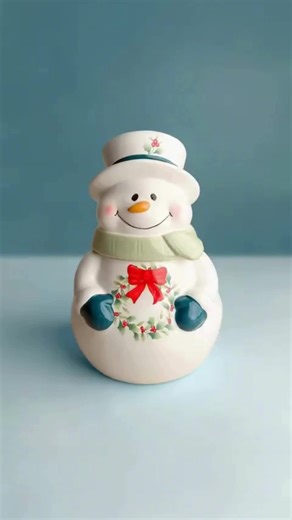 Holiday shopping = complete ✔️ . . . #pfaltzgraff1811 #dinnerware #plate #holiday #shopping