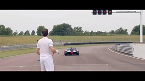 17K views · 50 reactions | Andy Murray gegen Jaguar! Wie das ungleiche Duell ausging und was John McEnroe damit zu tun hat, seht ihr hier  Der neue XF Sportbrake – Unverkennbar ein Jaguar. https://www.jaguar.at/jaguar-range/xf/index.html | tennisnet.com | Facebook