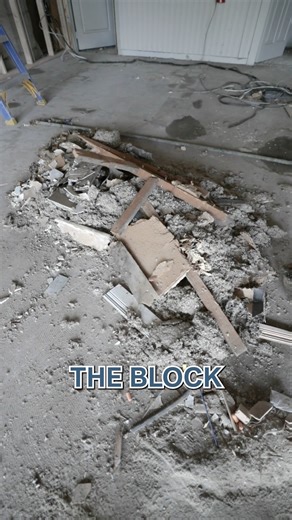 Found a major flaw while framing these commercial units! 😱 Previous cuts to connect the spaces ignored the structural support—no metal lintels were installed to carry the load of the floor above. This created a critical weak point. We're correcting the mistake: New framing is in, and we're ensuring fire separation with double-layered 5/8" drywall on the ceiling. Never compromise structural safety! #construction #realestate #homedesign #homerenovation #business #kingston #ygk #canada #kingstonon