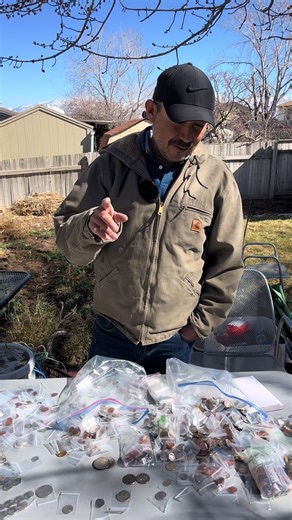 Desde los 90s eh coleccionado monedas y aquí se las muestro #fyp | Coins Collection