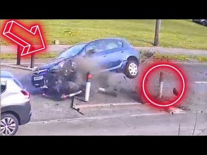 Bad drivers & Driving fails -learn how to drive #1042