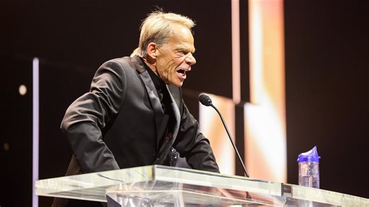 WATCH - Lex Luger Walks Without Any Support