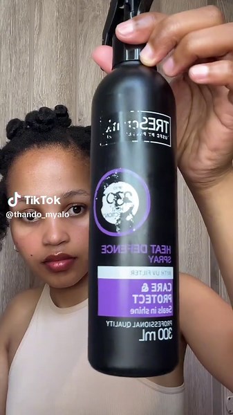 How to Straighten Hair and Trim Ends: A Simple Tutorial