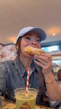 Our first donut taste test in Tokyo! 🍩🫰🏼 where else should we go?!