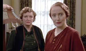 Hercule Poirot - S06 E02 - Pension Vanilos | TF1+