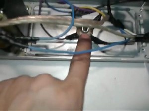  In this video, I show how to make a simple and effective car...