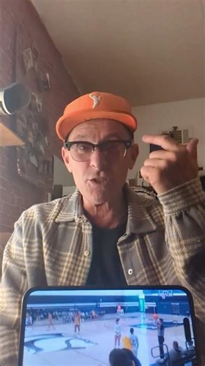 Recording glasses take pics, talk on phone, listen 2 music pods audiobooks. Free app. AI translation