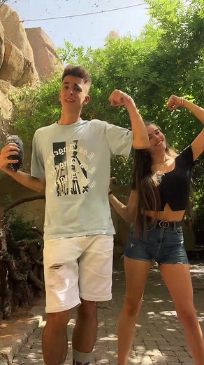 Ya esta disponible mi nueva cancion “Vive al Máximo” en YouTube✌🏻❤️