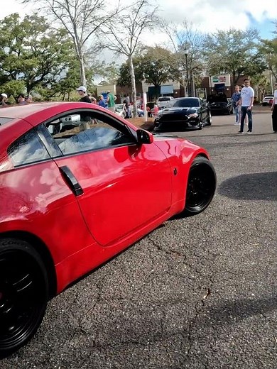 Love the Sound! Red Nissan 350Z is What Year?