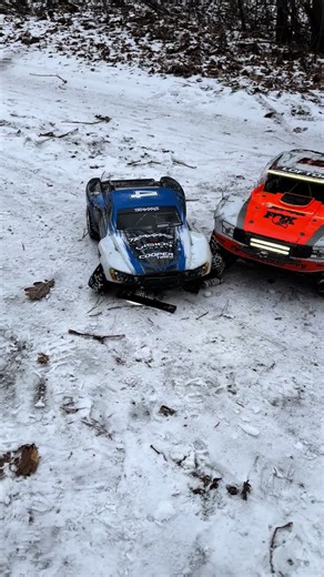 80km/h Crash Review of Traxxas UDR and Slash