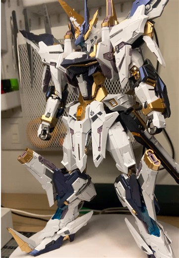 Aurora - Imperial Dawn Knight Troops Gunpla Review