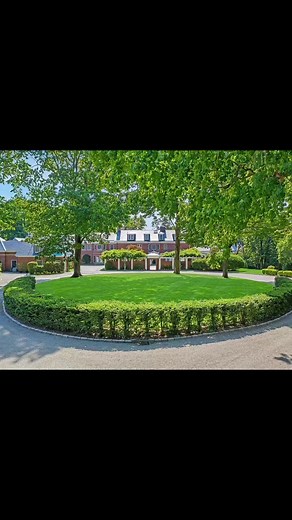 This is Connecticut’s most expensive old house listing. The staircase is beautiful and it has an elevator. The home was built in 1900. It is located on 6.38 acres in Greenwich, Connecticut. The home features beautiful landscaped grounds, grand sweeping staircase and marble fireplace. The home has a library with a doorway from Grosvenor House in London. The property also has a guest house and a cottage. Eleven bedrooms, eleven bathrooms and 18,608 square feet. $30,000,000 Link in comments to see 