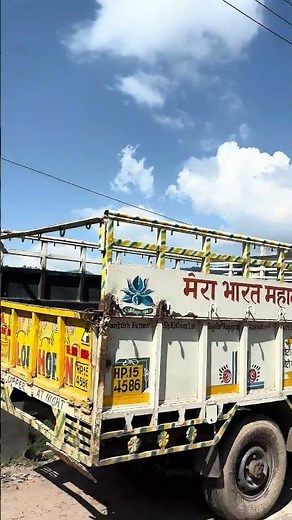 Heaven on Earth: Stunning Mountain Views in 4K UHD