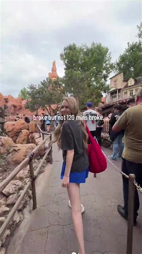 sissy Disney days>>> #disney #disneylandcalifornia #ca #lightningmcqueen