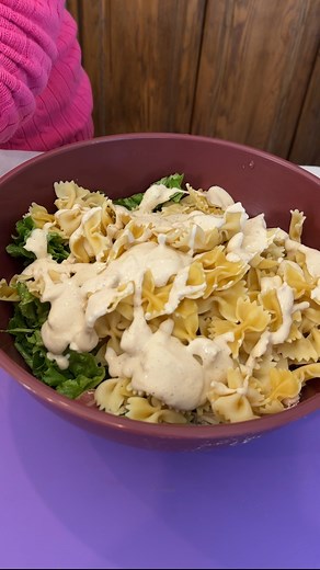 32K views · 316 reactions | Easy, yummy side salad for parties (chicken caesar) Olivia uses green lettuce, shredded chicken, bacon, bowtie pasta, caesar dressing, parmesan and croutons to make a delicious pasta salad. This original video was produced by Network Media LLC and Olivia | Olivia | Facebook