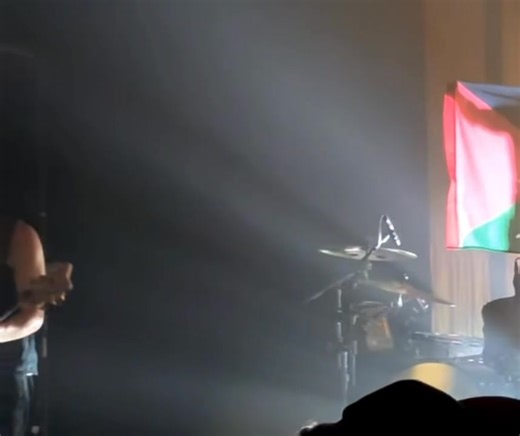 Hasta la victoria siempre. ✊ Video : CloRa | Orange Blossom