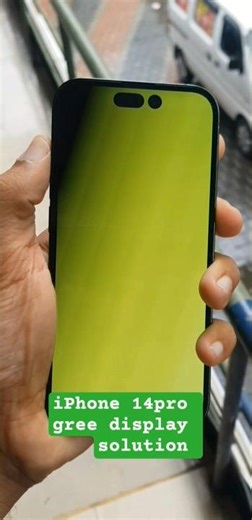 iPhone 14pro green display #problem #shorts #iphone #greenscreen #iphone17 #14promax #iphonerepair 🔥