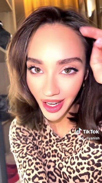 Bilyana Lazarova (@b__lyanish)’s videos with original sound - Bilyana Lazarova