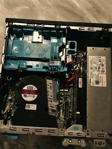 Dell.OptiPlex7070_ i5•9th Gen.DDR.4 _16Gb Ram _ 256 SSD AMD.Radeon R5.340Xgraphics card. DDR.3 .2gb😱