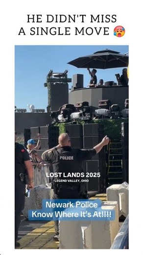 He didn't miss a SINGLE MOVE 🥵 #policeman #dubstep #dance