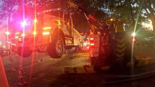 Tow truck lifted using recovery setup