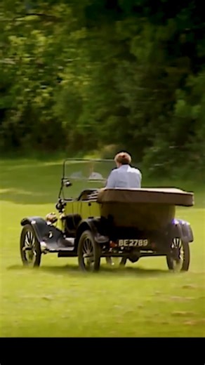 MMC on Instagram: "Buckle up for a wild ride into automotive history with the Model T Ford, the first mass-produced car that changed the world! By 1927, half the cars on Earth were Model Ts, but driving one was like performing eye surgery with wooden wheels. This video dives into the quirky, complicated controls of the Model T Ford—think steering wheel accelerator, a handbrake that doubles as a neutral switch, and a pedal so heavy it feels like a workout! With a top speed of 40 mph on barely exi