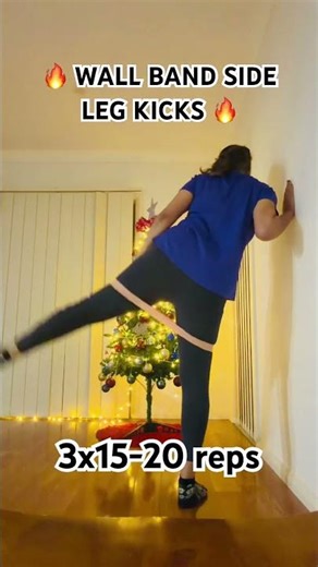 🔥 WALL BAND SIDE LEG KICKS 🔥 #trending #fitness #homeworkout #fitnessmotivation