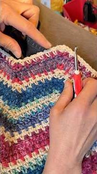 How Do Crochet Wave Blankets Stay Straight Up? #crochettips