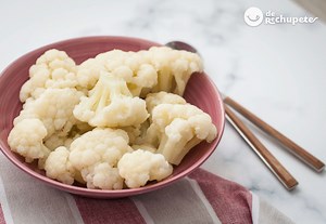 Cómo cocer coliflor para que no huela y quede blanca. Tiempos de cocción - De Rechupete