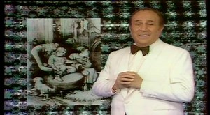 20K views · 559 reactions | Tino pour toujours... Hommage à une légende de la chanson ce soir dès 20h35 sur ViaStella avec une émission de variétés de 1973, "Le show Tino Rossi", suivi d'une comédie musicale de 1937 "Naples au baiser de feu". Retrouvez le chanteur dans cet extrait avec un de ses plus grands tubes, bien de saison, "Petit papa Noël"... | France 3 Corse ViaStella | Facebook