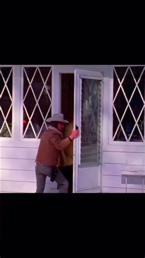 The Alien Factor #movie #film #youtubeshorts #horror #movieshorts #movieaddict #filmcommunity