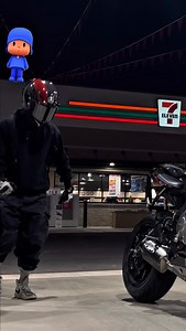 Pocoyo featuring 7 Eleven #pocoyo #7eleven #biketok #biker #motorcycle #dance | Bongo Bongo