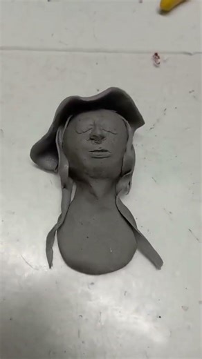 How can make sculpture by putty