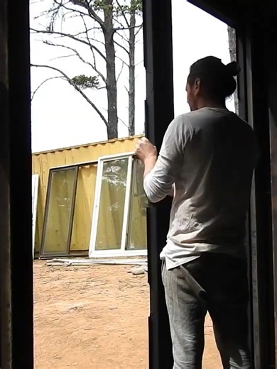 HOW TO CONVERT ORIGINAL SHIPPING CONTAINER DOORS INTO GLASS DOORS_95